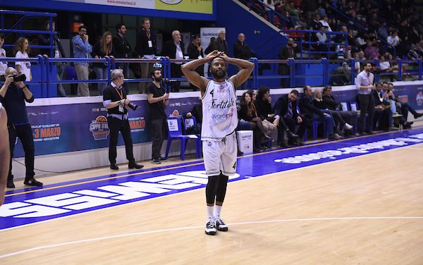 Ferrara, si ferma Kenny Hasbrouck