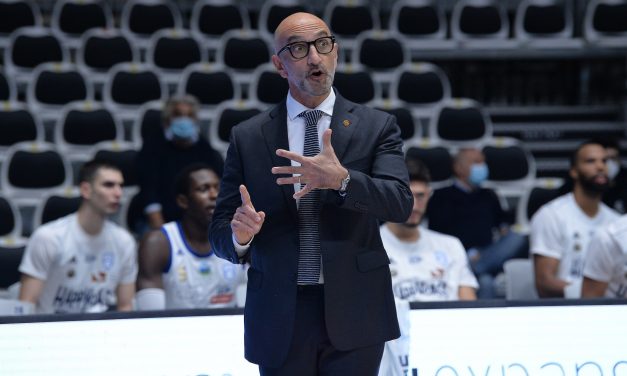 Brindisi si aggiudica 74 a 68 un lunch match indigesto per Brescia