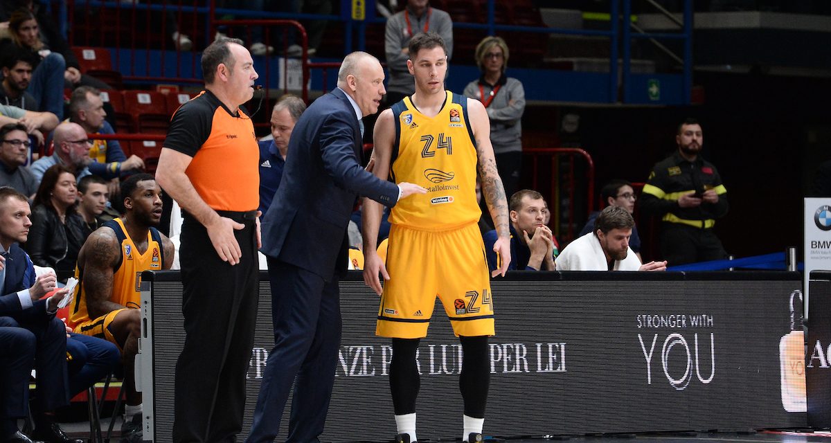 Khimki, il coach Rimas Kurtinaitis lascia la squadra