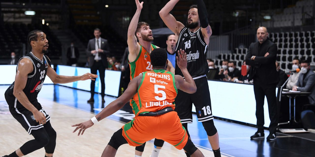 La Virtus Bologna spinta dai successi in Europa vuole ripetersi anche in Italia. Sulla sua strada Cantù per una sfida dal sapore storico