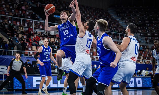 L’Italia rimonta da -22, ma cade all’overtime 101-105 contro l’Estonia
