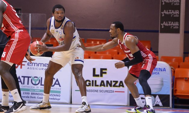 Brindisi non sbaglia al PalaPentassuglia: Reggio Emilia rincorre sempre, la Happy Casa vince 79-70