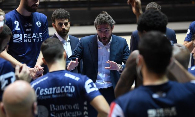 Pozzecco: “Abbiamo sempre avuto la consapevolezza di potercela fare”. Dalmonte: “30′ di solidità poi abbiamo pagato 3′ del loro talento”