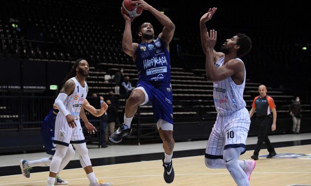 Brindisi si concede un buon pranzo domenicale: divorata la Fortitudo Bologna