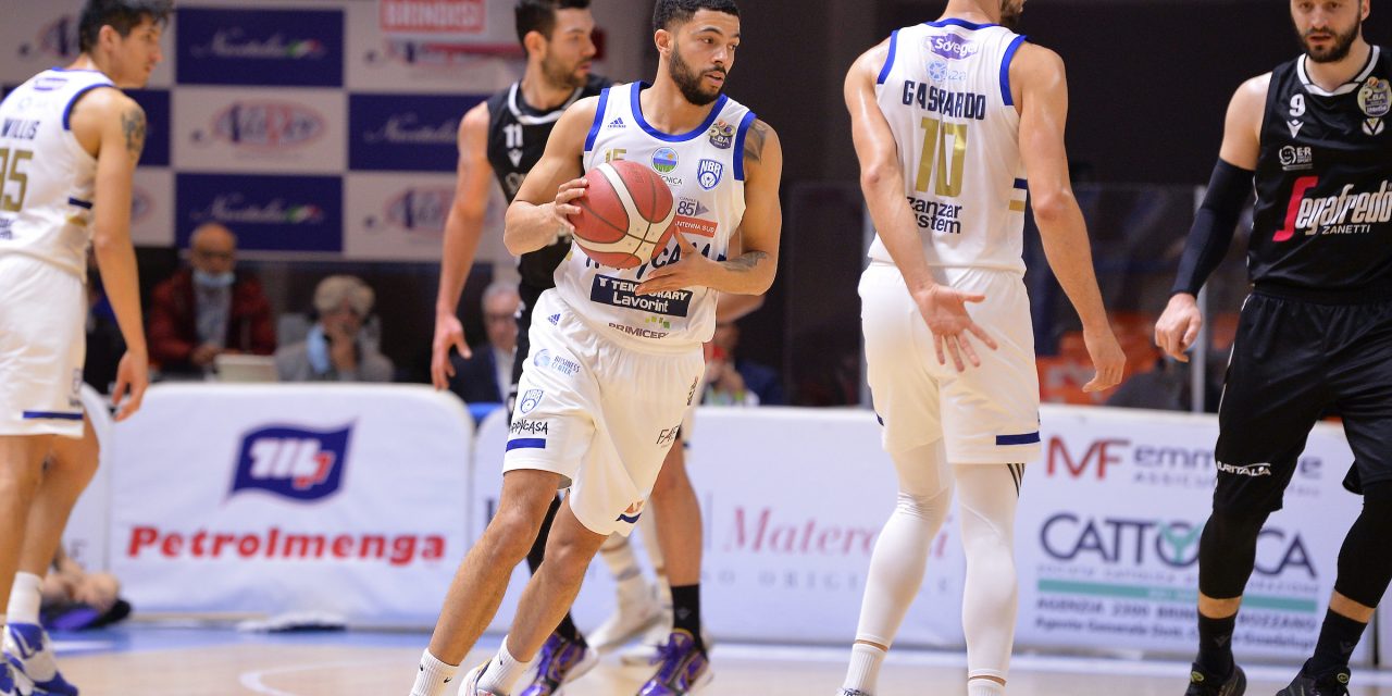 Un’eroica Brindisi decimata batte la Virtus Bologna 91 a 85
