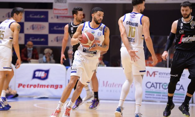 Un’eroica Brindisi decimata batte la Virtus Bologna 91 a 85