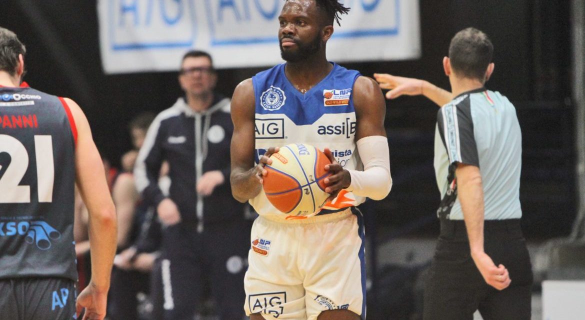 Latina, Mouaha: “Sfida durissima con l’Eurobasket”