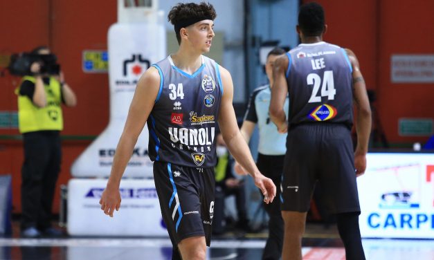 Hommes ritorna decisivo e guida Cremona alla vittoria nello spareggio salvezza con Reggio Emilia