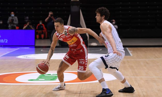 Fortitudo Bologna-Pesaro, le pagelle: Filloy e Filipovity spine nel fianco. Alla Effe non bastano Totè e Hunt