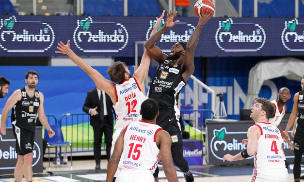 Trento guidata da Jacorey Williams sconfigge Trieste 81-69 alla BLM Group Arena