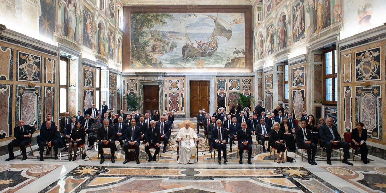 La FIP ricevuta da Papa Francesco
