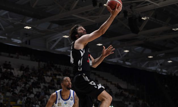 Alla Virtus il big match, Brindisi è battuta 90 a 82
