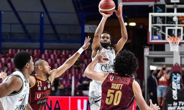 VENEZIA SI ARRENDE, MILANO STACCA IL PASS PER LA FINALE: 83-93 IL FINALE AL TALIERCIO