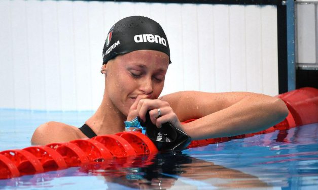 Occhio olimpico #4 – La Pellegrini nella storia, guaio fisico per la stella americana Simone Biles