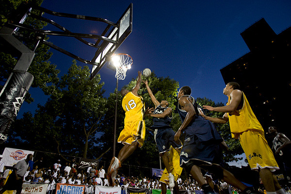 NBA, l’NBPA rimetterà a nuovo il leggendario Rucker Park