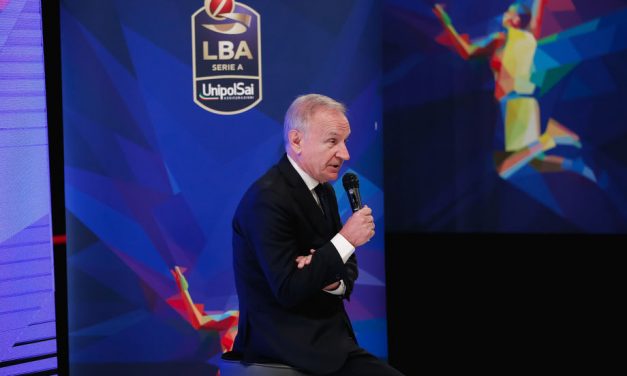 Gianni Petrucci: “Mi diverto a prendere insulti social quando mi ricandido. Perciò lo rifarò”