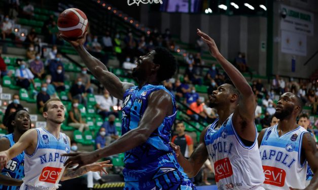Supercoppa LBA: Treviso sconfigge Napoli 81-74 al PalaVerde e vola alle Final Eight