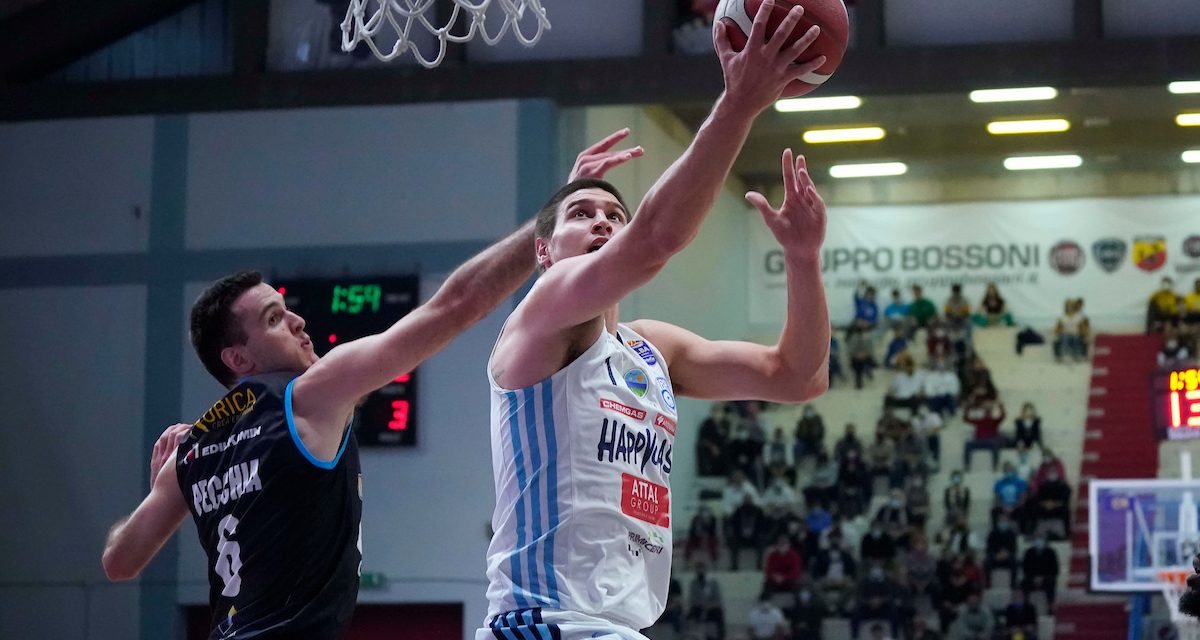 Brindisi sconfigge una coriacea Cremona 73-80 al PalaRadi