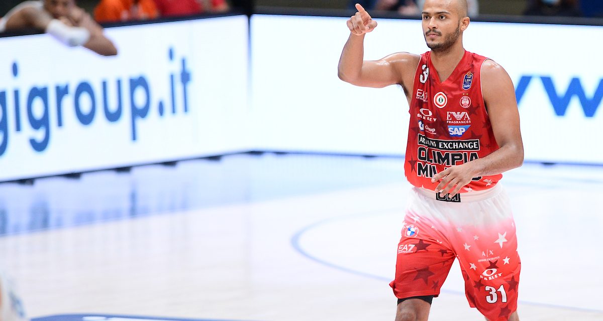 L’Olimpia difende il Forum e schiaccia Trento 93-72