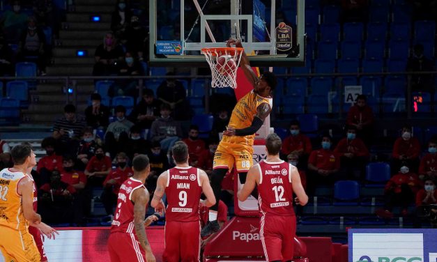 Tyrique Jones trascina Pesaro alla vittoria, sconfitta Trieste 74-61 alla Vitrifrigo Arena