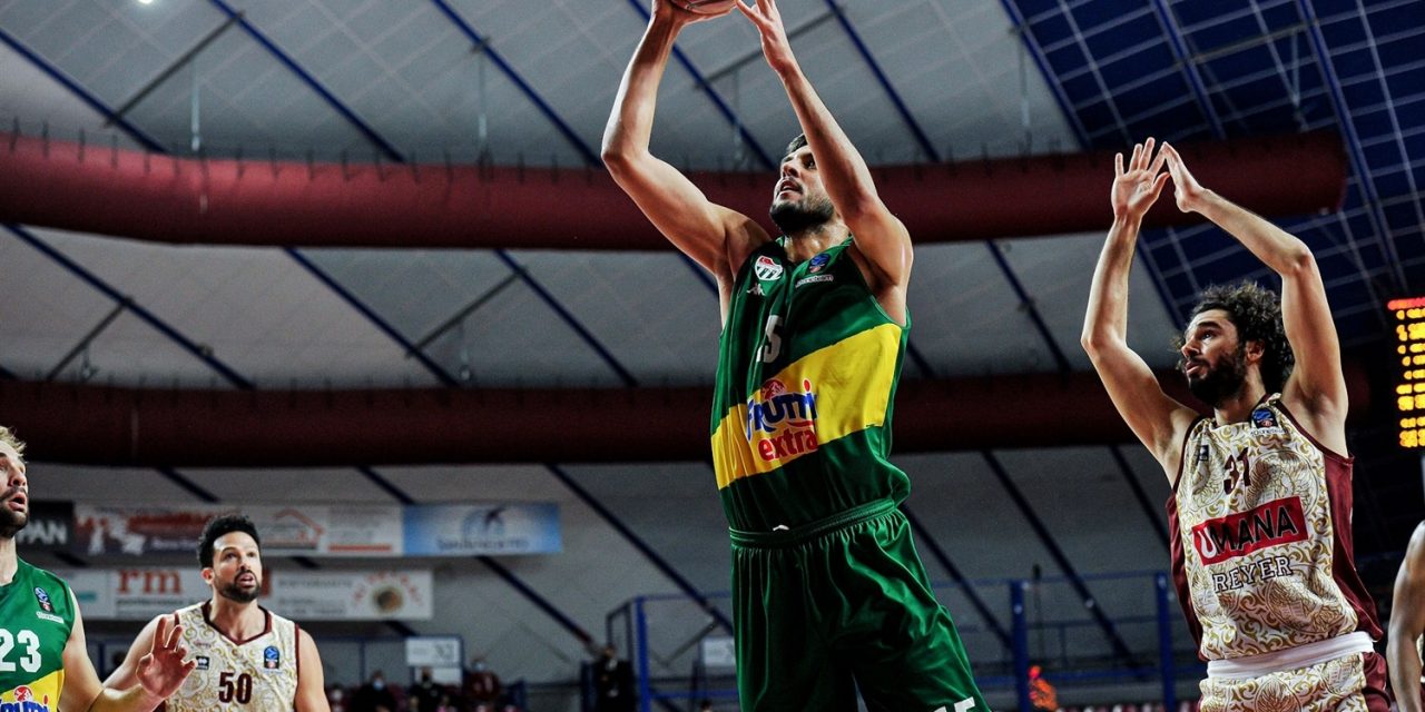 Suicidio Reyer, il Bursaspor passa al Taliercio con un 5-24 nell’ultimo quarto (62-70)