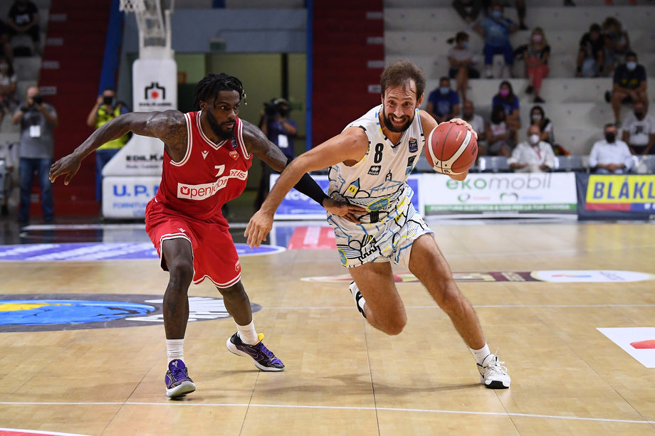 Domenica alle 19:30 Cremona-Varese: sarà il 25esimo derby lombardo