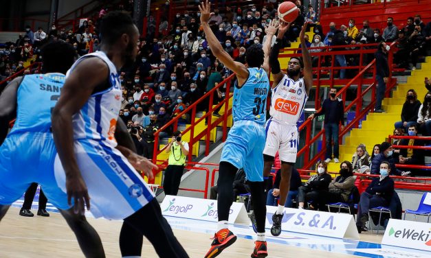 Una grande Cremona cade a Napoli, la Gevi passa 91-88