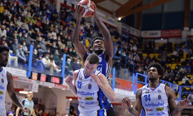 Le pagelle di Brindisi-Treviso: Nick Perkins il fattore della gara, ottima prova di Chappell, agli ospiti non basta Russell
