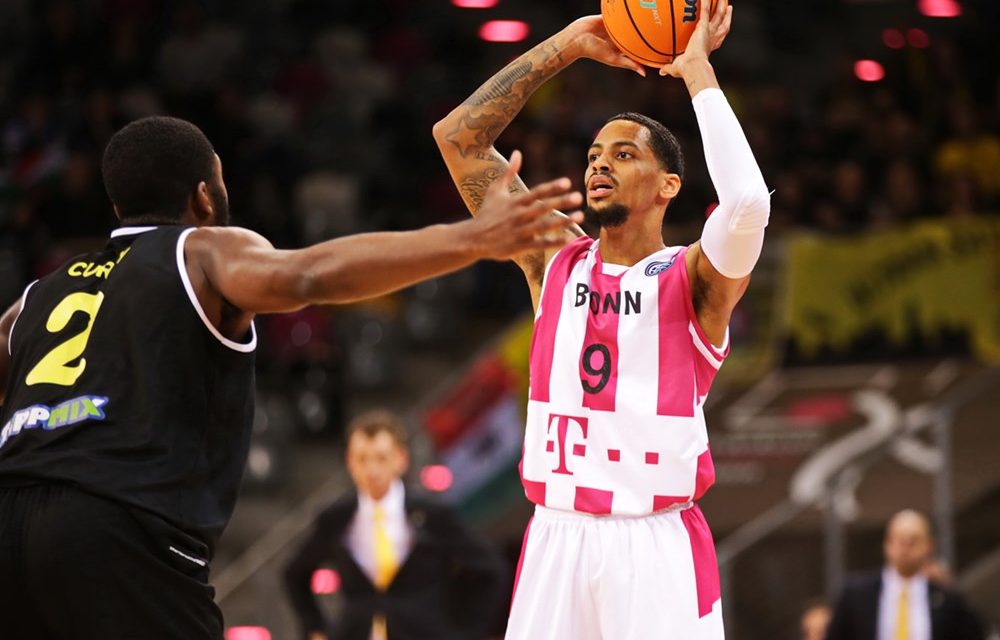 Fortitudo Bologna, per il dopo Gudmundsson il nome caldo è quello di Branden Frazier