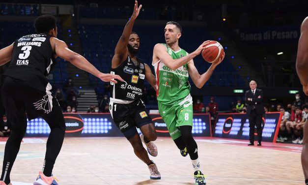 Della Valle trascina Brescia in semifinale: Trento battuta 73-78