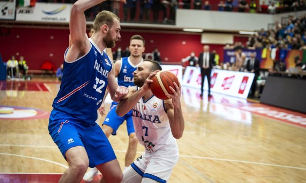 Italbasket, che doccia fredda in Islanda: Hlinason domina e gli Azzurri vanno k.o. 107-105 dopo due overtime