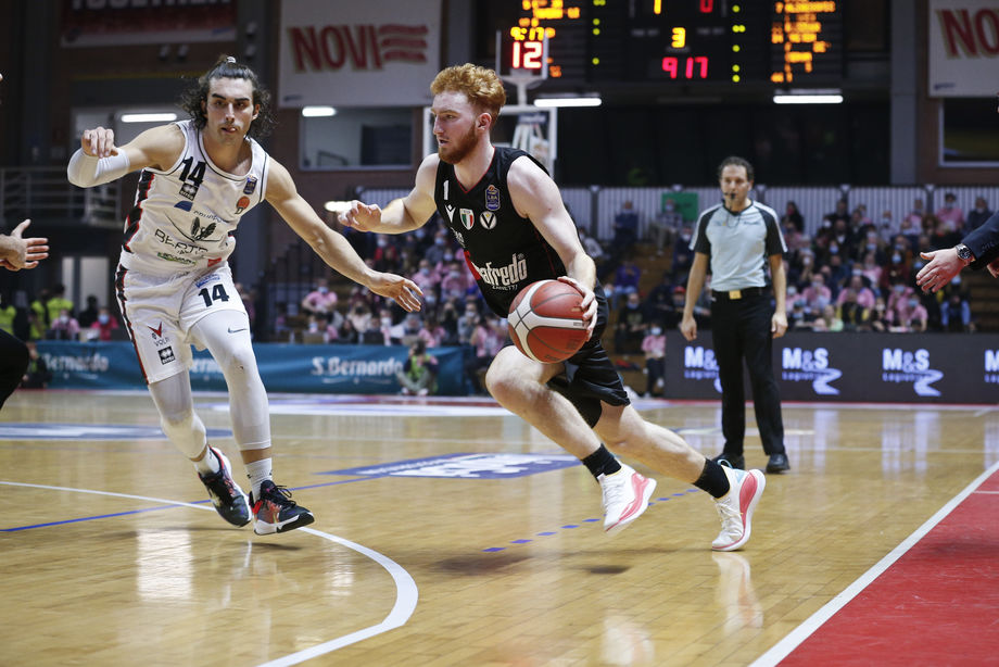 Frecciarossa Final Eight: domani alle 21 Virtus Bologna e Tortona si sfidano per la terza volta in stagione