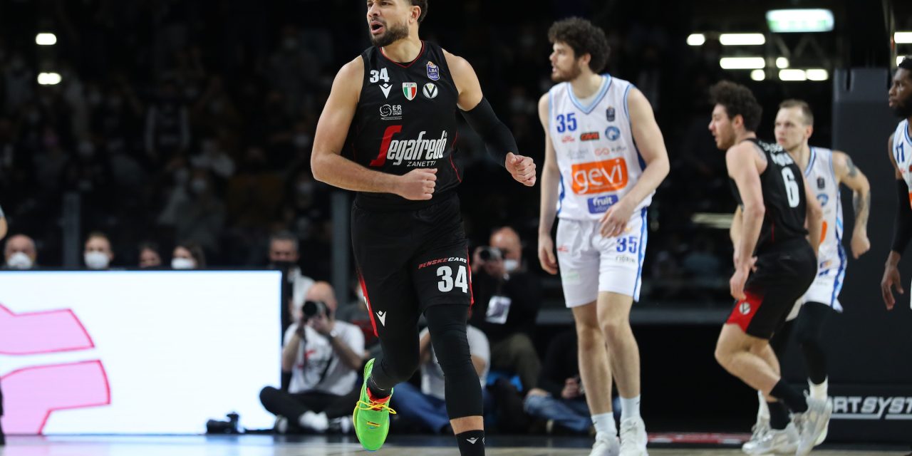 Troppa Virtus per Napoli: le V Nere vincono 86 a 75