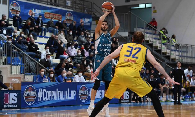 FINAL EIGHT COPPA ITALIA A2: SUPER DA ROS NE SCRIVE 17, CANTÙ VOLA IN FINALE BATTENDO UNA CORIACEA SCAFATI