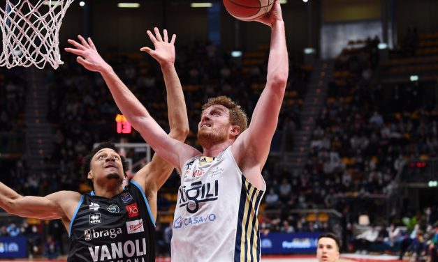 La Fortitudo Bologna vince in volata contro una combattiva Cremona: 85-83 il finale dello scontro salvezza