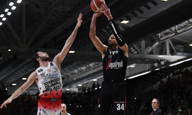 È festa Virtus: alla SegafredoArena non c’è storia, Milano annichilita 83-65
