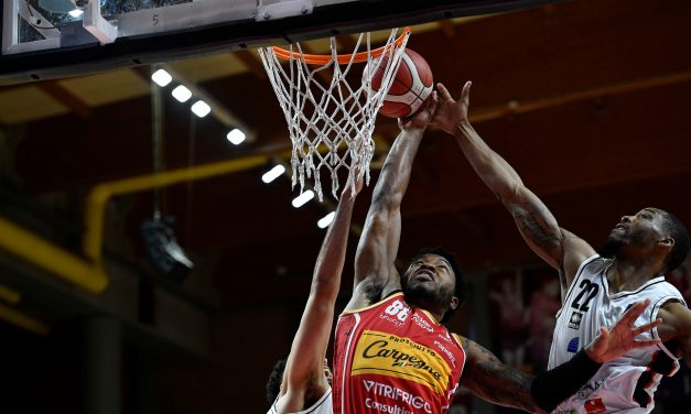 Pesaro grazie ad un Jones stellare supera una brutta Tortona: 70-86