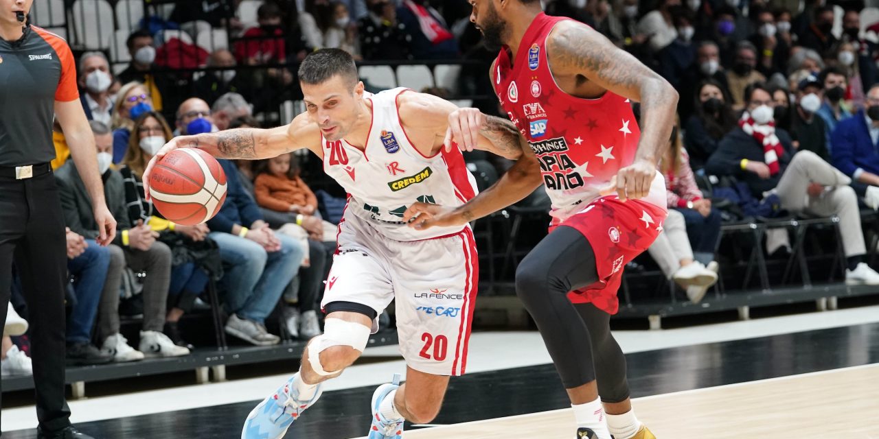 Milano vince contro una Reggio Emilia ostica, all’Unipol Arena è 63-67.