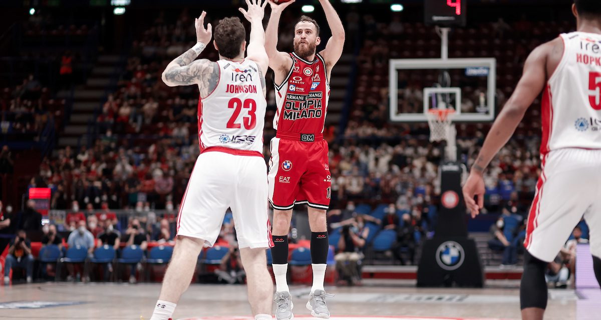 PLAYOFF-QUARTI DI FINALE-GARA2: L’OLIMPIA SCHIACCIA REGGIO EMILIA 91-65: AL FORUM MILANO VA SUL 2-0 NELLA SERIE