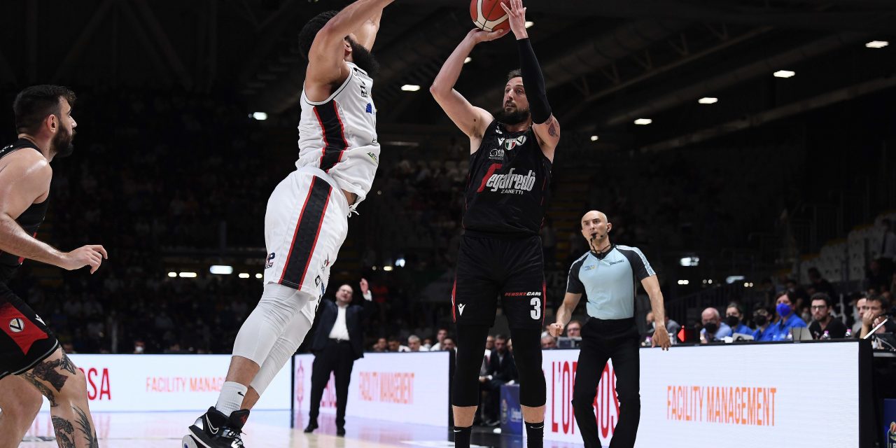 Virtus Bologna alla ricerca del bis in gara 2 contro Tortona