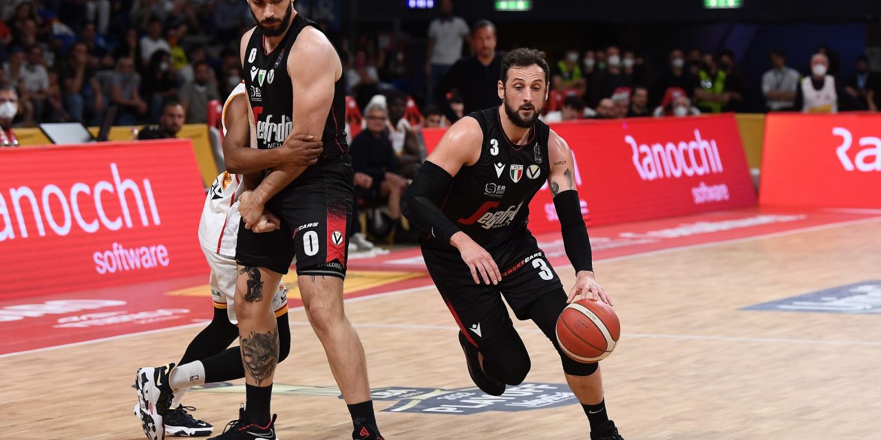 Pesaro-Virtus, le pagelle: Hackett e Jaiteh fanno il vuoto; a Pesaro non basta un buon Lamb