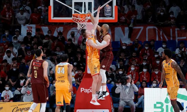 Watt ne scrive 22 dominando, De Nicolao mette il timbro: Venezia è un rullo ed a Pesaro è settima vittoria in fila