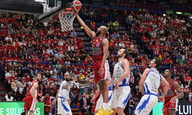 Le pagelle di Milano-Sassari: Rodriguez il mattatore, Shields e Hall decisivi, non basta Bendzius per evitare il ko ai sardi