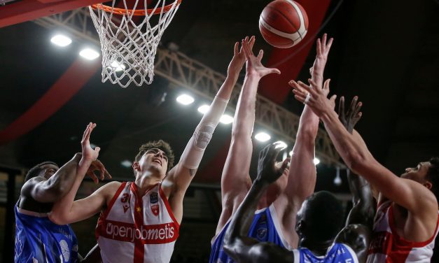 SASSARI DEBORDANTE A MASNAGO: L’OPENJOBMETIS CHIUDE IL CAMPIONATO CON UNA SCONFITTA
