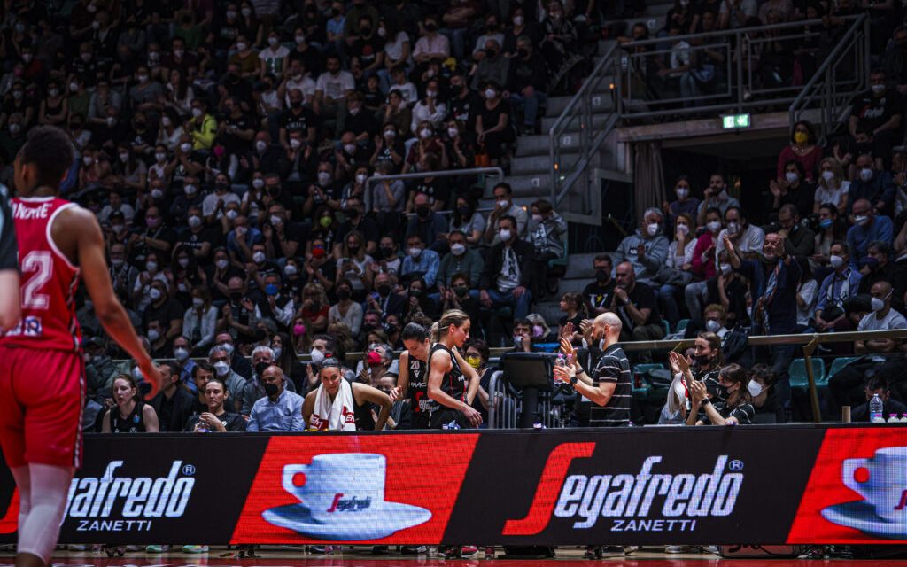 Virtus Bologna, ingresso gratuito in gara 4 con Schio