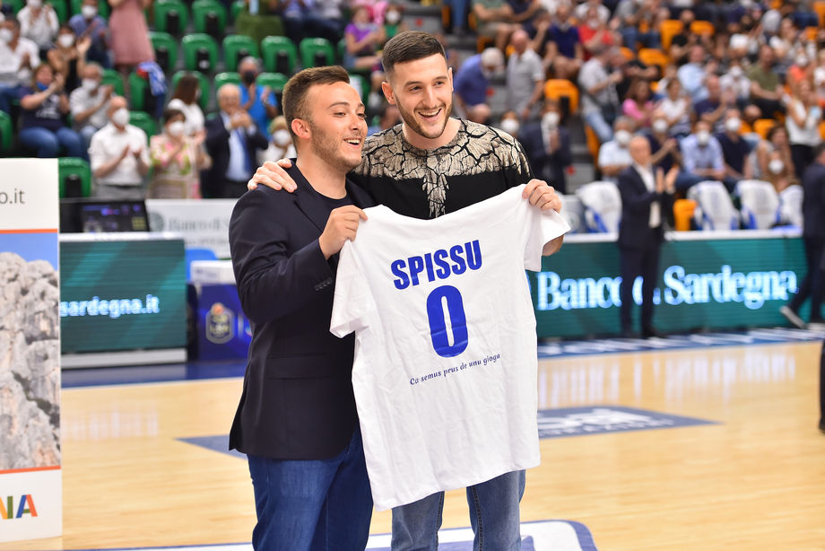 Marco Spissu: “Preferirei rimanere in Eurolega più che posso. Un sogno che si avvera sarà giocare per Pozzecco in Nazionale”