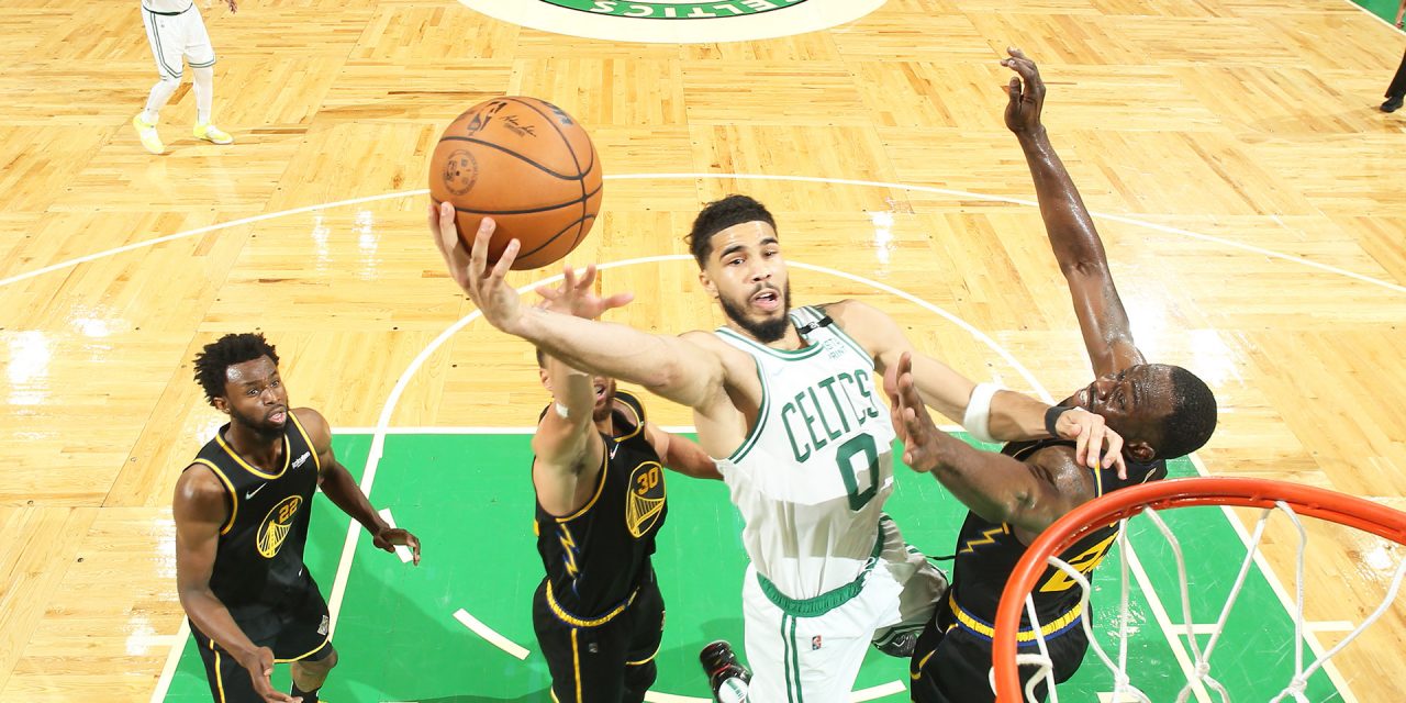 NBA Finals G3: trionfa Boston, Warriors sotto