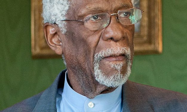 A Bill Russell, una leggenda del basket e della dignità sociale