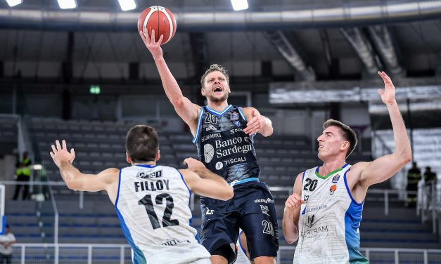Supercoppa LBA: Sassari è la prima finalista. Battuta Tortona per 84-83 – di Riccardo Chiorzi