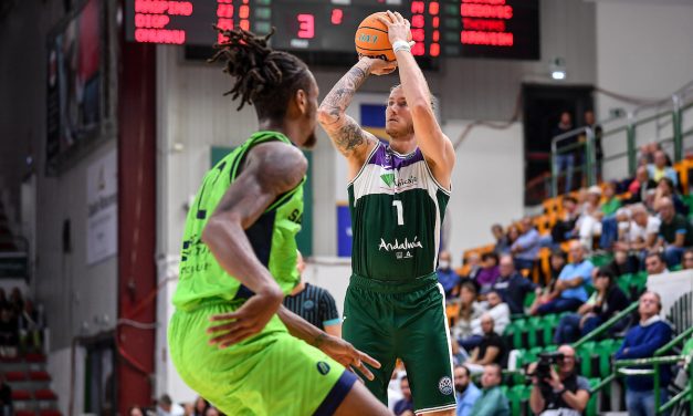 Le pagelle di Dinamo Sassari-Unicaja Malaga: Kravish il dominatore, Osetkowski e Kalinoski cruciali per il successo, Onuaku non salva la squadra sarda – di Valerio Laurenti